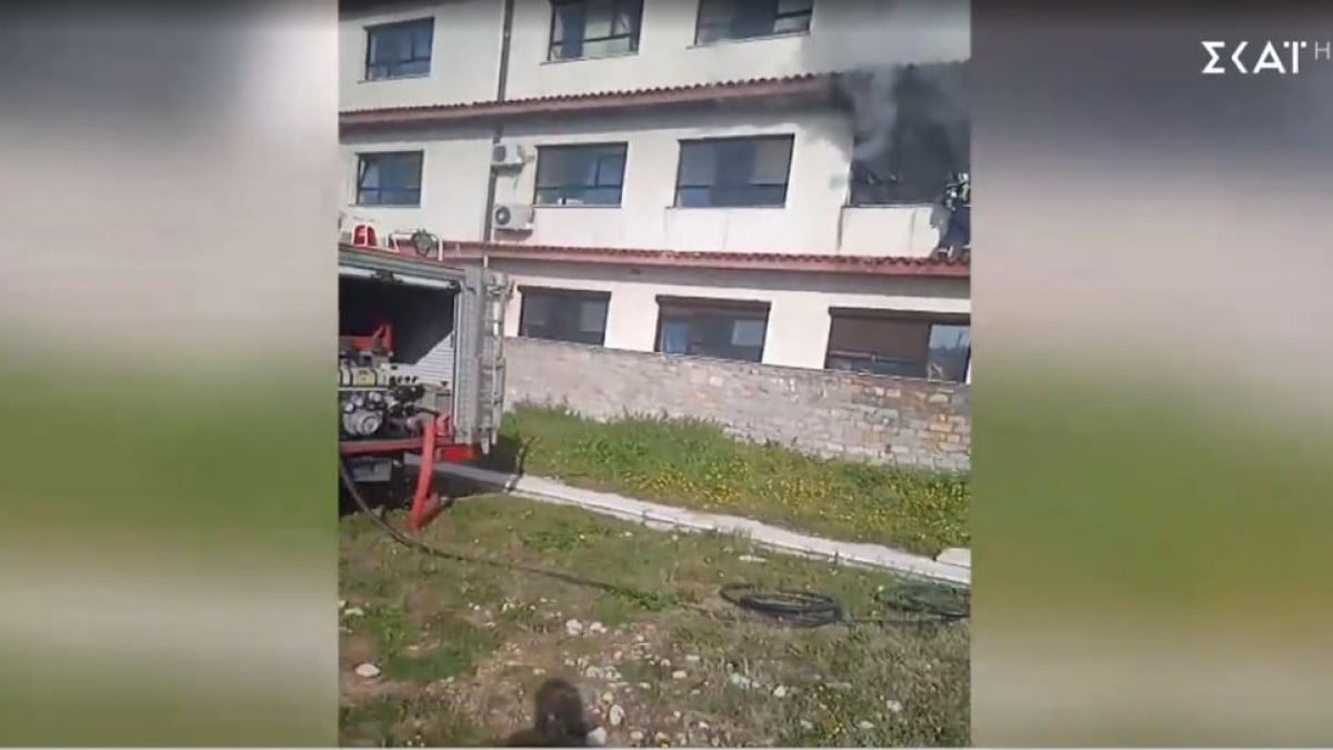 Θεσσαλονίκη: Φωτιά στο νοσοκομείο “Παπανικολάου”- Η ανακοίνωση της Πυροσβεστικής