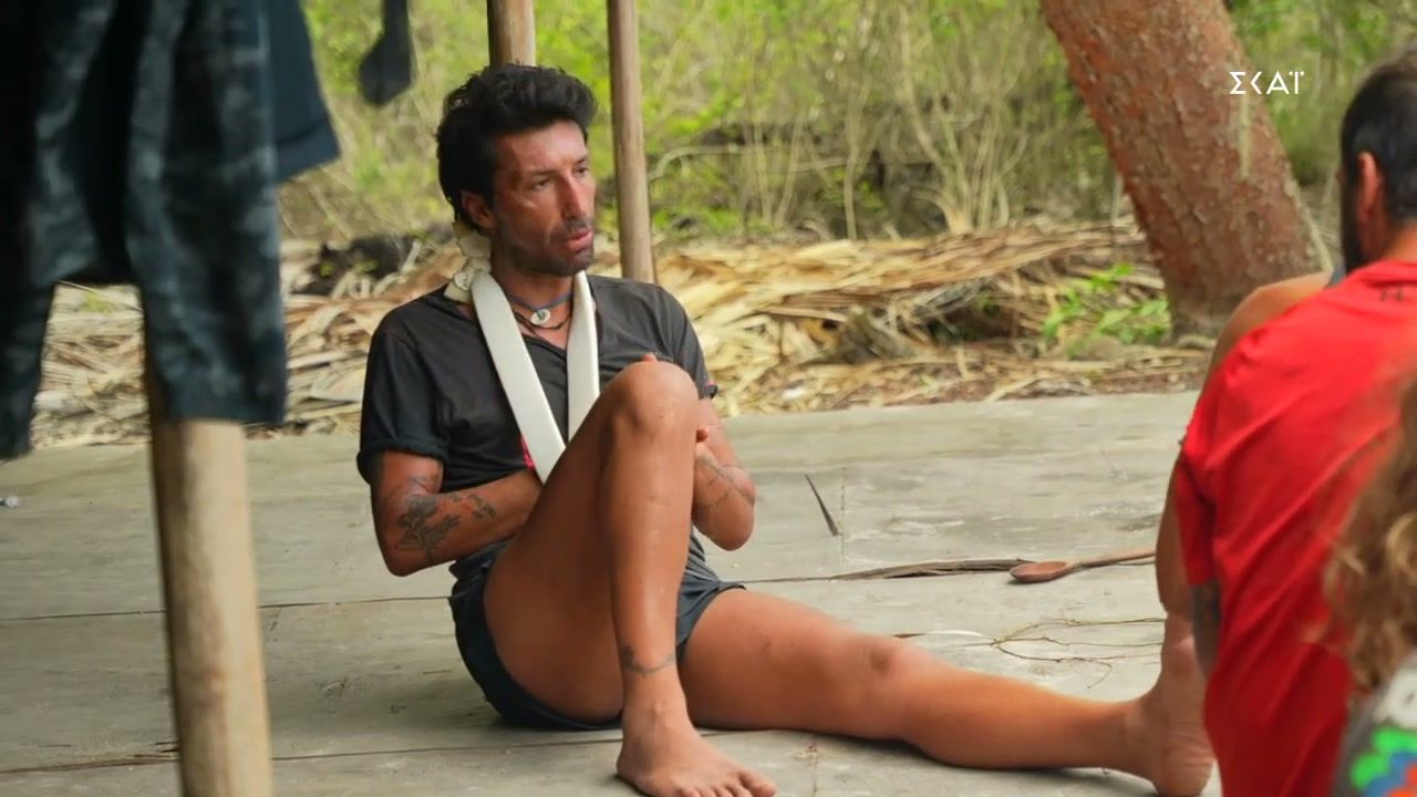 Survivor: Τα ‘πηρε ο Κωνσταντίνος Εμμανουήλ – “Κάπου ώπα, φίλε, χαλάρωσε λιγάκι”
