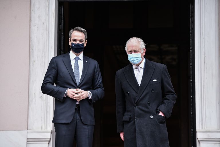 Στη Σκωτία ο Μητσοτάκης: Τι θα συζητήσει με τον Κάρολο