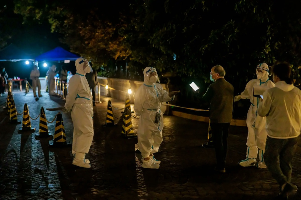 Το στοίχημα της Σανγκάης: Τι θα κρίνει τη χαλάρωση των μέτρων – Το ορόσημο της 20ης Απριλίου