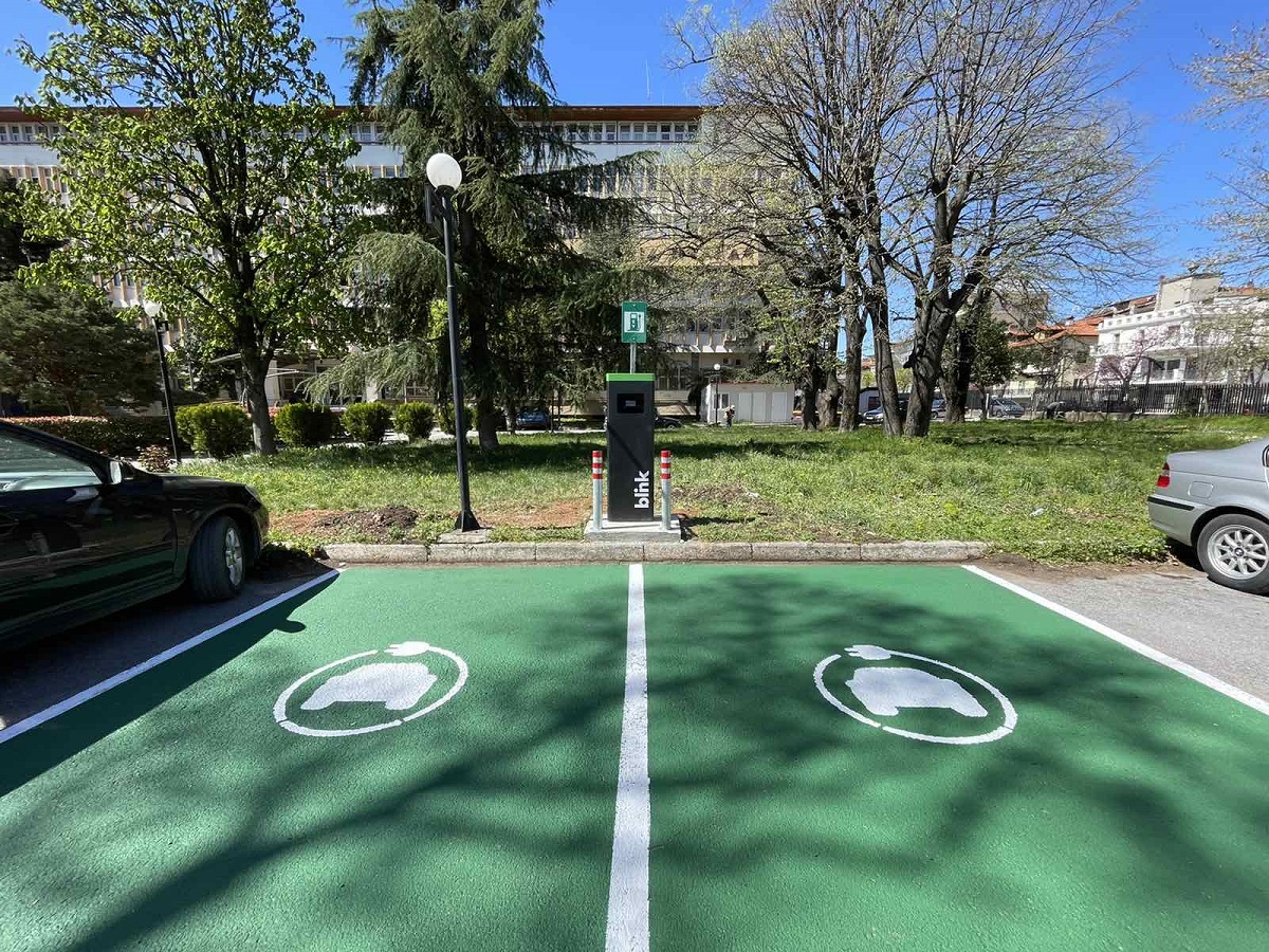 Εγκαταστάθηκε σταθμός φόρτισης ηλεκτρικών αυτοκινήτων στην Έδεσσα