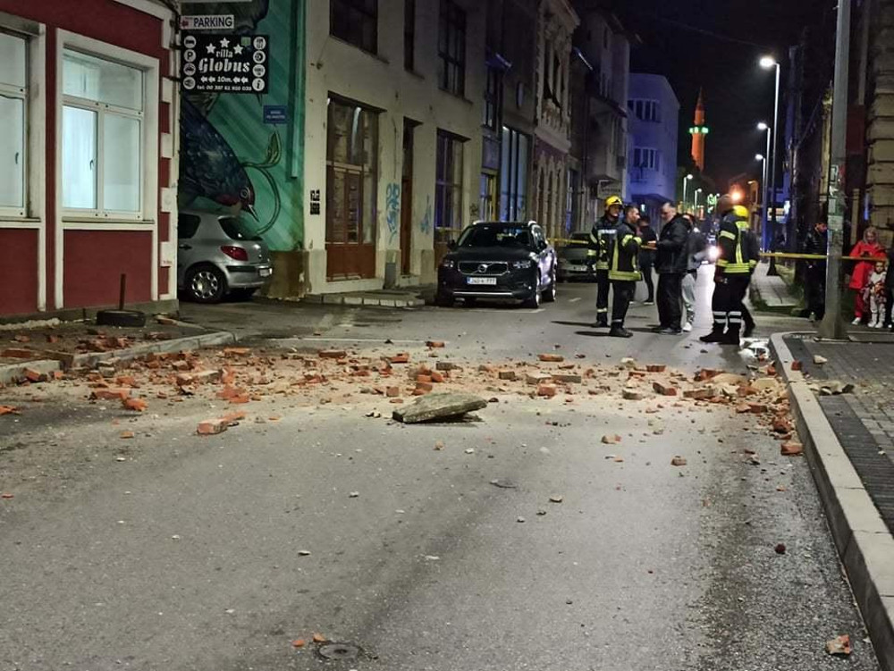 Βοσνία: Ισχυρός σεισμός 5,7 ρίχτερ – Μία γυναίκα νεκρή και μεγάλες υλικές ζημιές