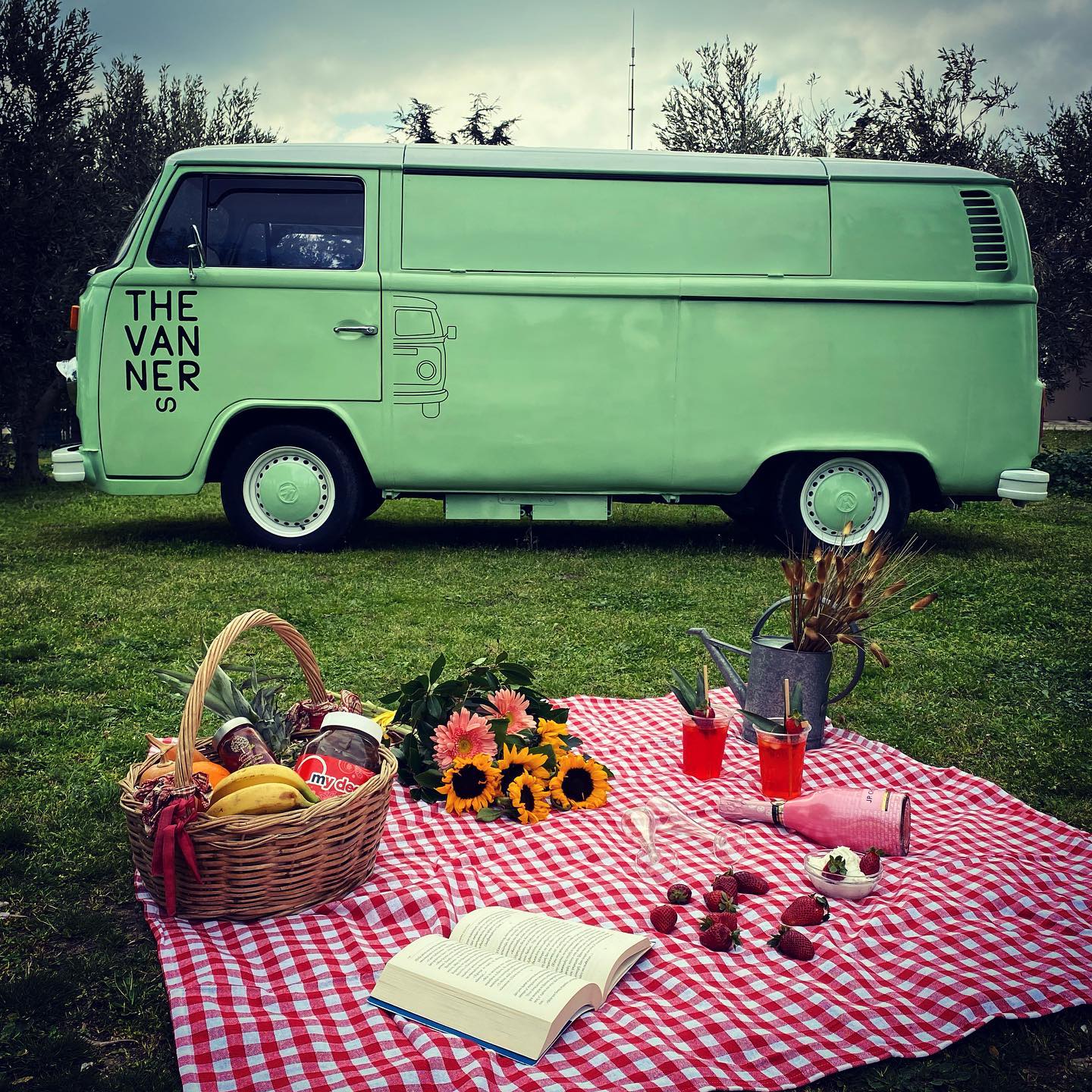 The Vanners: Χαλαρή απόδραση στην εξοχή!