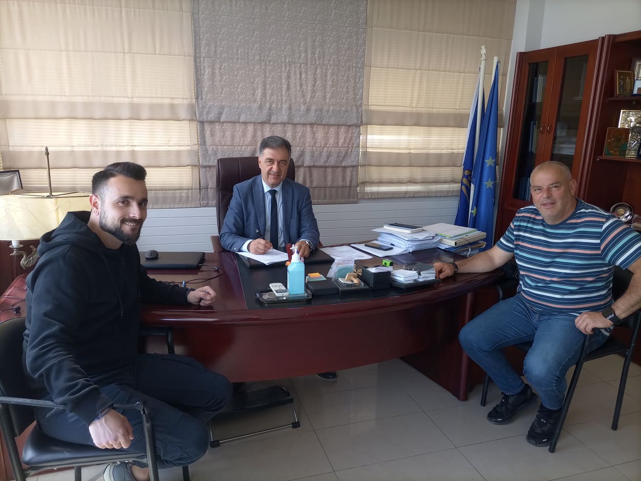 Σέρρες: Έπεσαν οι υπογραφές για συντηρήσεις δημοτικών οδών στη Βισαλτία