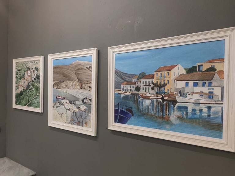 Gallery,Myrό,εκθέσεις