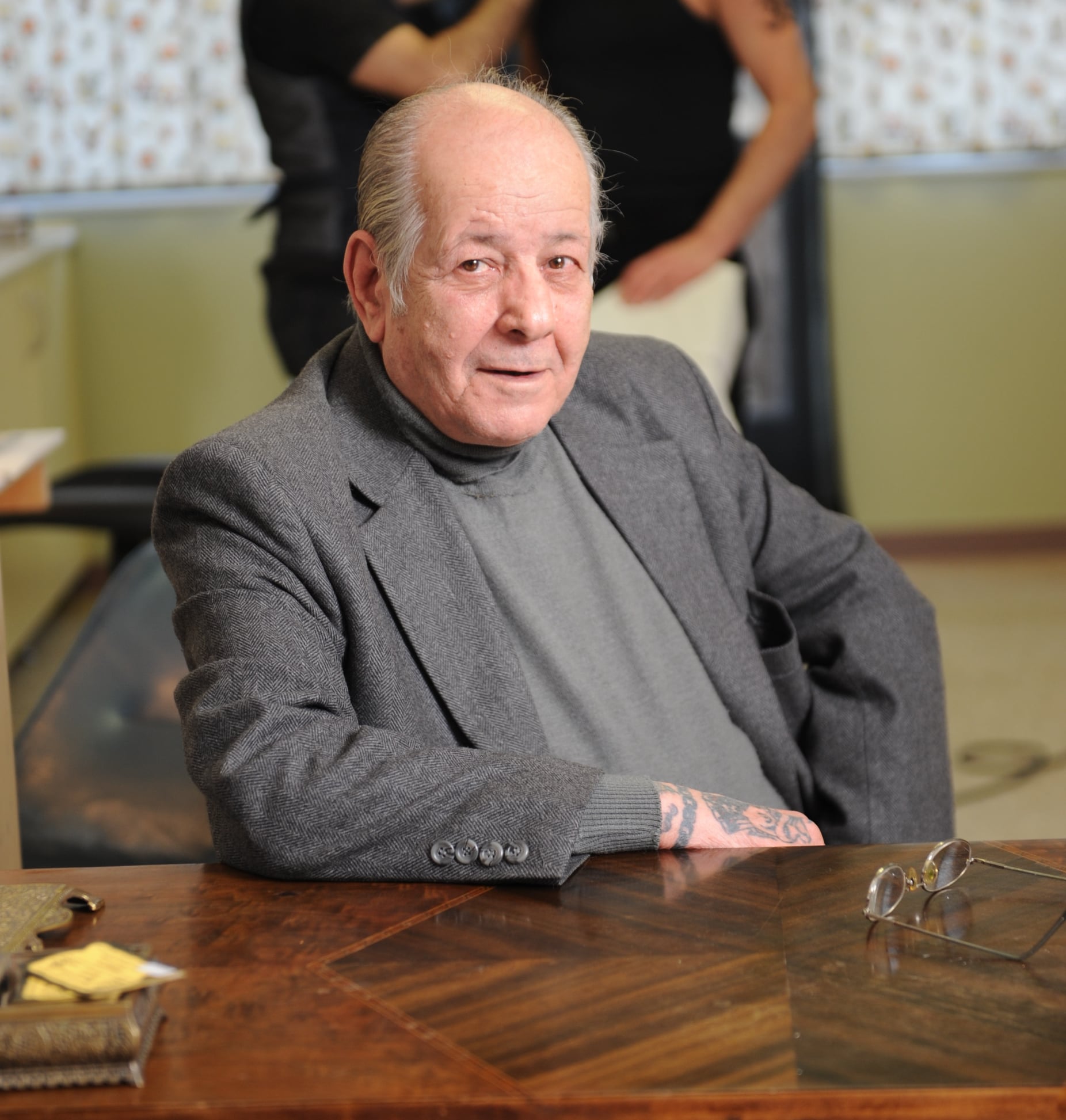 Πέθανε ο «Τζίμης», ο πρώτος tattoo artist της Αθήνας