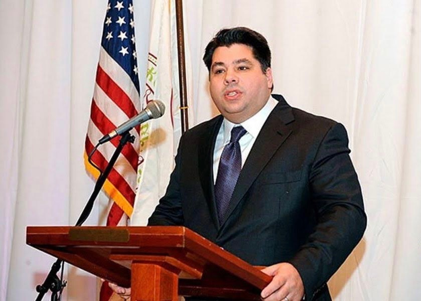 Στην Αθήνα ο νέος πρεσβευτής των ΗΠΑ στην Ελλάδα Τζορτζ Τσούνης