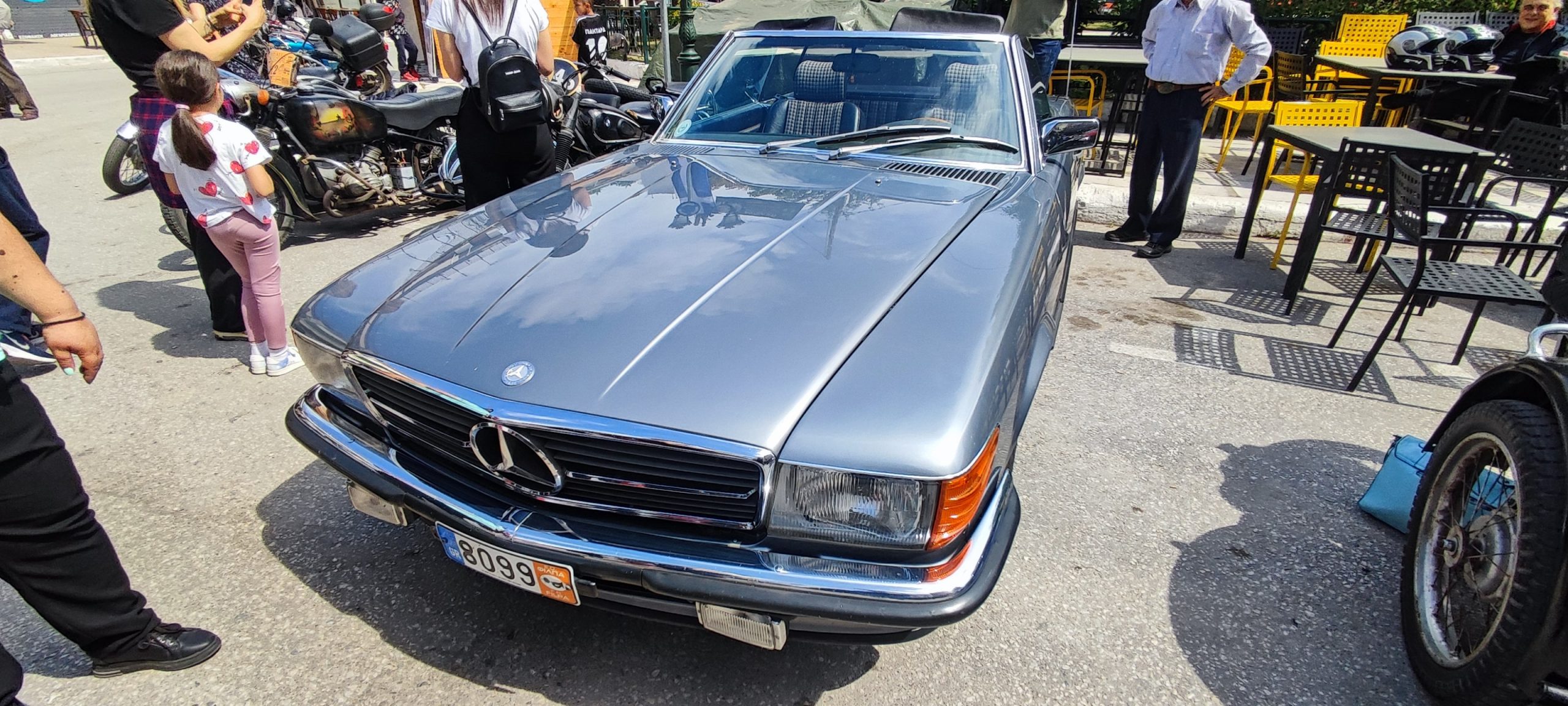 Αντίκες – οχήματα στο Σιδηρόκαστρο – Ενθουσίασαν οι «καλλονές» με τροχούς