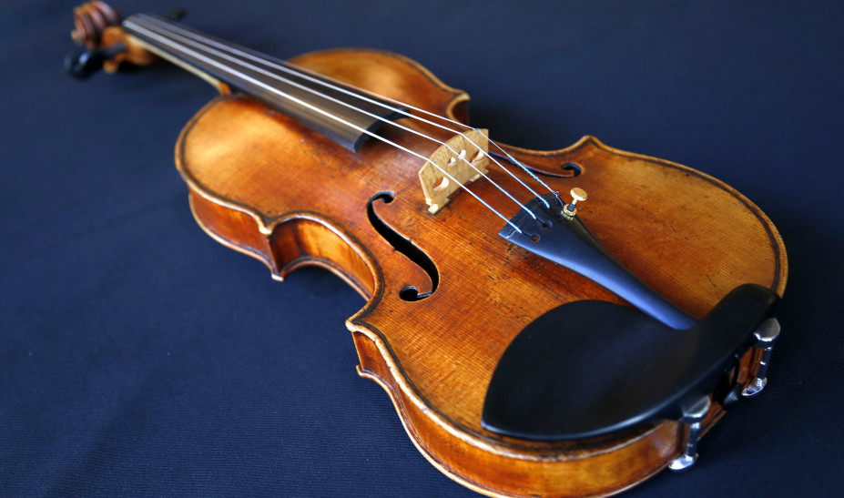 Σε δημοπρασία 300 ετών βιολί από τον «Μάγο του Οζ»- Έως και 20 εκατ. θα μπορούσε να φτάσει η τιμή του