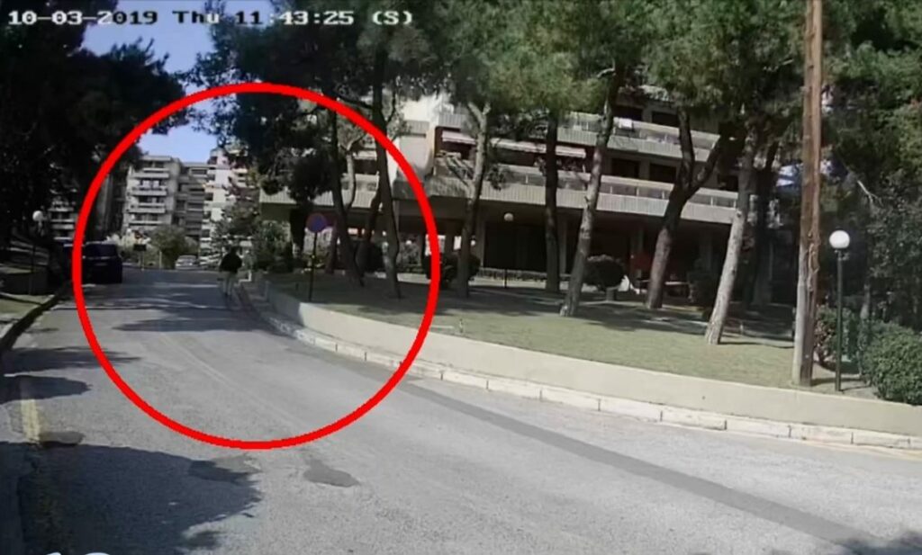 Θεσσαλονίκη: Βίντεο ντοκουμέντο από την  ληστεία σε σπίτι με λεία 880.000