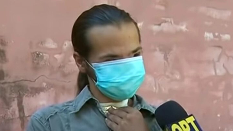 Πύργος: Δήλωση του νεαρού που πέταξε βεγγαλικά στο σπίτι του Θύμιου (video)