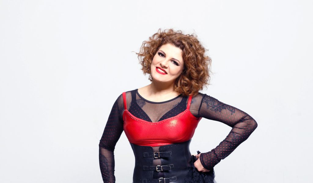 Τάνια Τρύπη: Ο κόσμος έχει ανάγκη από καλές παραστάσεις