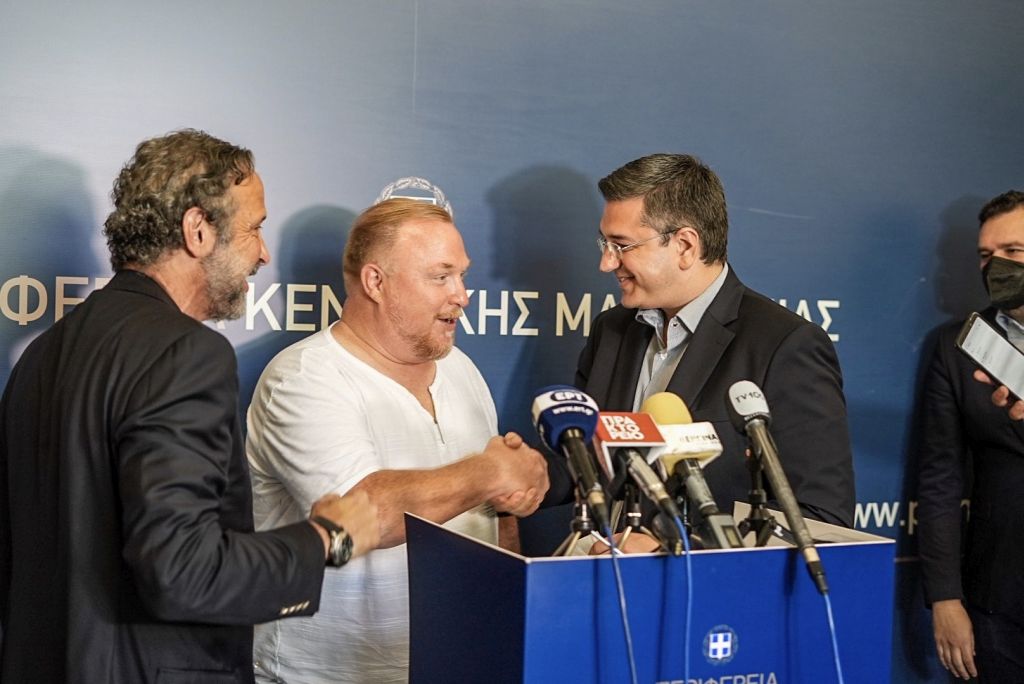 Και ο Ρόμπερτ Ντε Νίρο μετακόμισε Θεσσαλονίκη