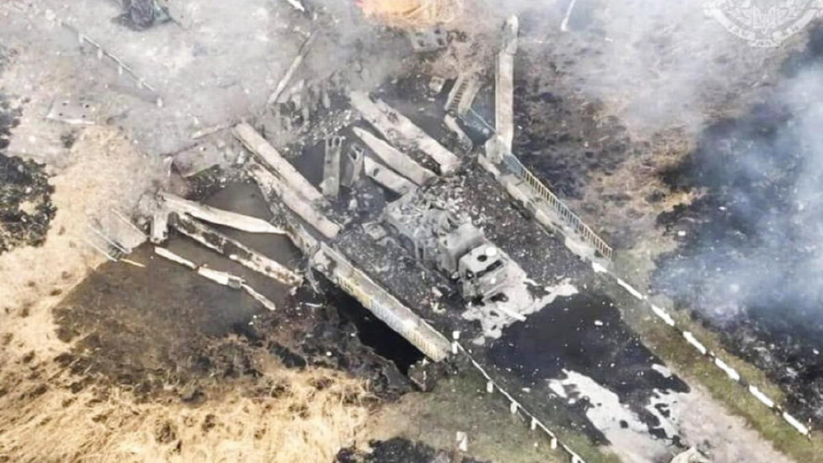 Ουκρανία: Ρωσικά πυραυλικά χτυπήματα σε σταθμό τρένου με αμερικανικά όπλα και σε διυλιστήριο