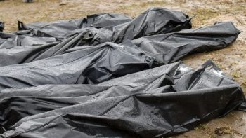 NYT: Φωτογραφία ομαδικού τάφου στο Λισιτσάνσκ με 300 πτώματα αμάχων