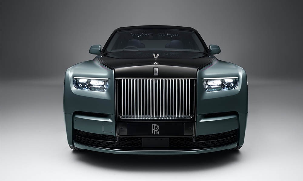 Η Rolls Royce δίνει χρήματα στους εργαζόμενους για να αντιμετωπίζουν το υψηλό κόστος διαβίωσης