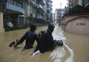 Μπανγκλαντές: Εκατομμύρια άνθρωποι επλήγησαν από πλημμύρες