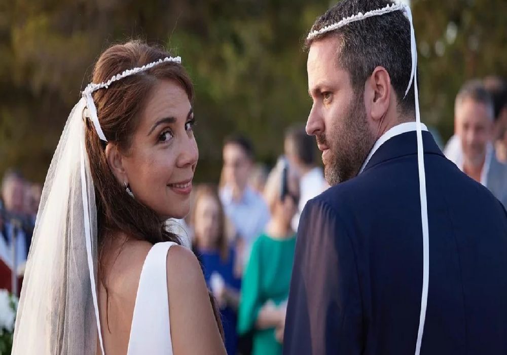 Κύρα Κάπη – Χρήστος Ζωγράφος: Νέες φωτογραφίες από τον γάμο τους (ΦΩΤΟ)