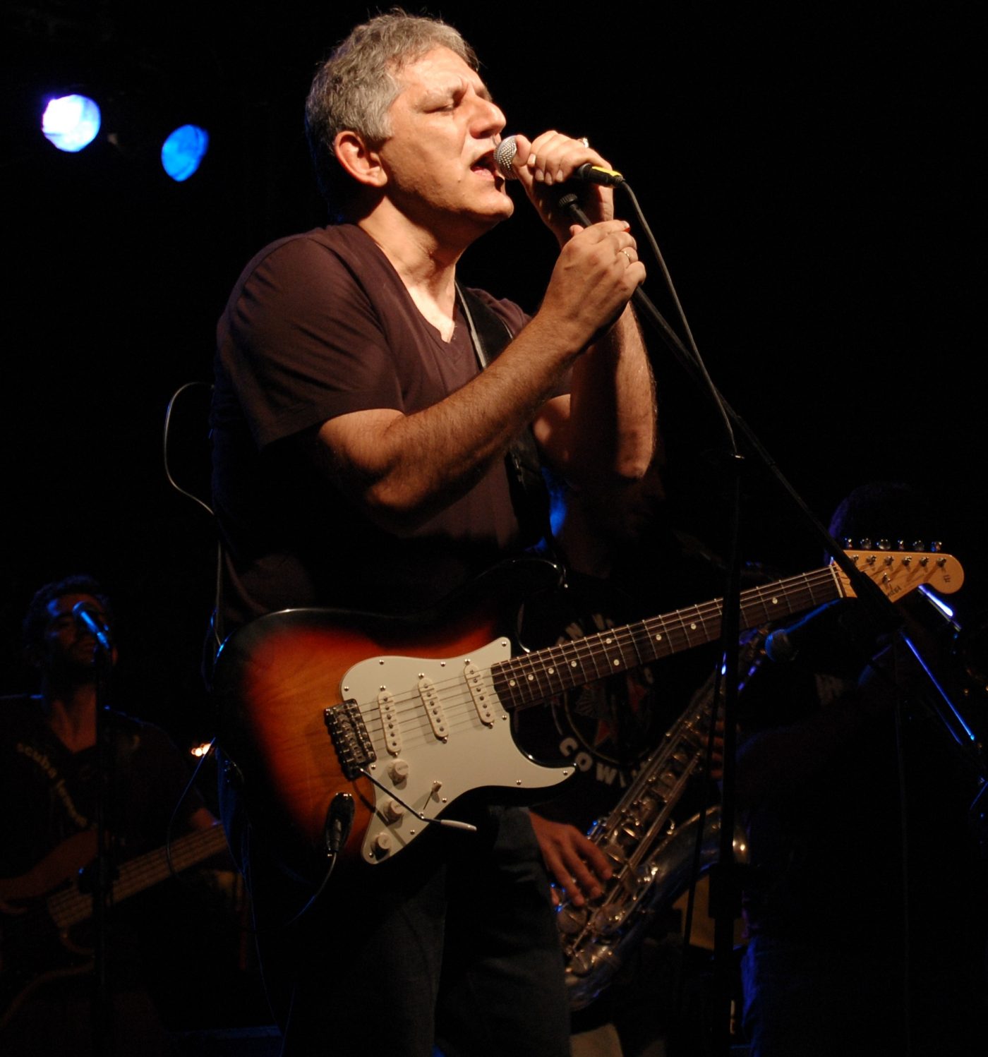 Ο Νίκος Πορτοκάλογλου με «Ένα Φως Αναμμένο» στη Θεσσαλονίκη