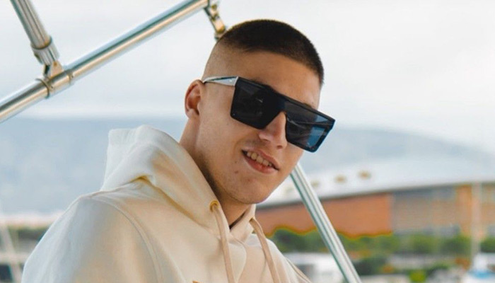 Τράπερ Trannos: Τι λέει για την ανάρτηση του λίγο μετά την έξοδο του από το δικαστήριο