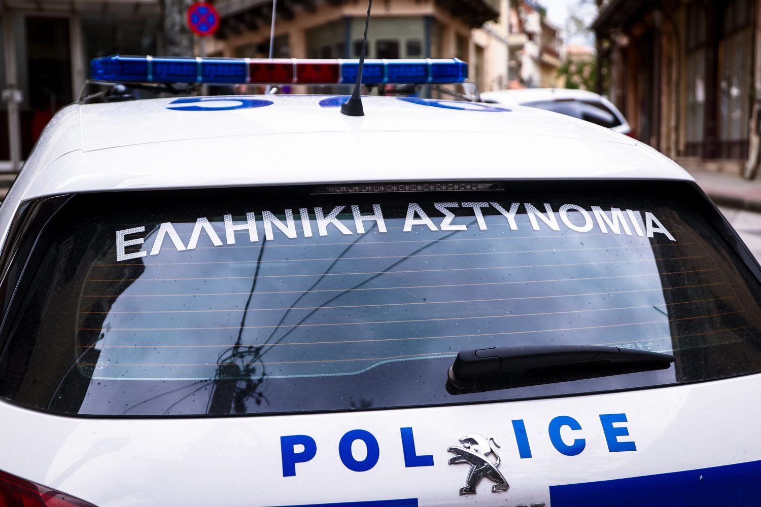 Θεσσαλονίκη: Αποπειράθηκαν να αφαιρέσουν χρήματα από 79χρονη, προσποιούμενοι τους τεχνικούς