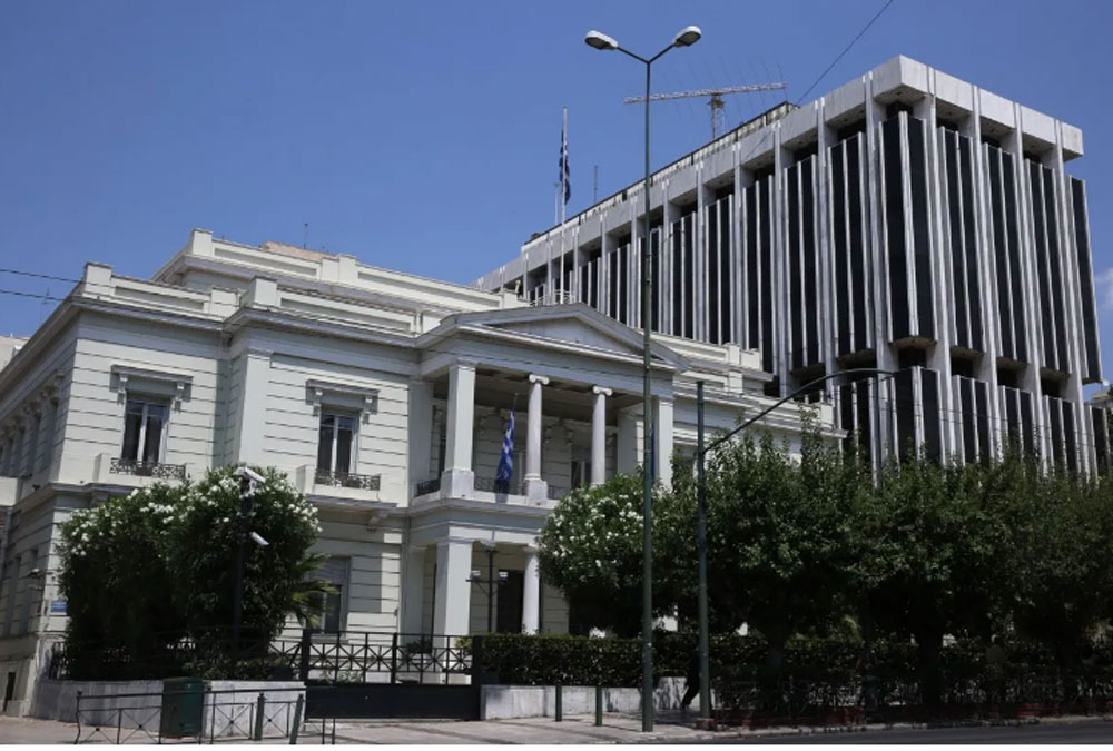 ΥΠΕΞ: Τα ελάχιστα ελληνικά σχολεία στην Τουρκία δείχνουν τον βίαιο ξεριζωμό των Ελλήνων