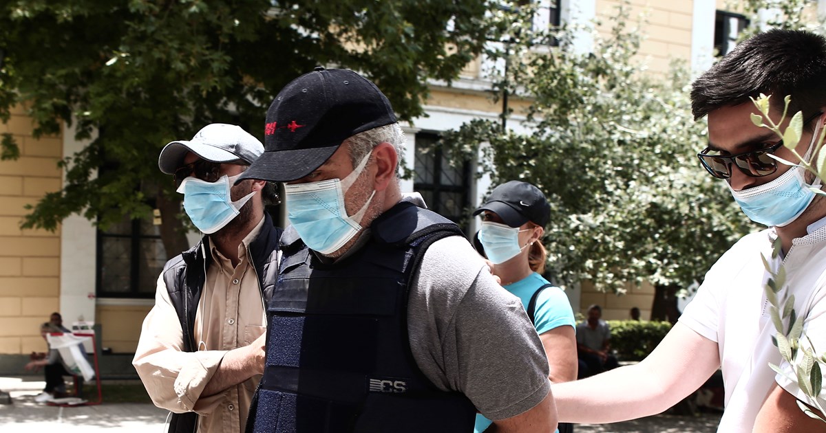 Δίκη «ψευτογιατρού»: «Να γίνουν δυνατοί, καλύτεροι χριστιανοί και να με συγχωρήσουν»