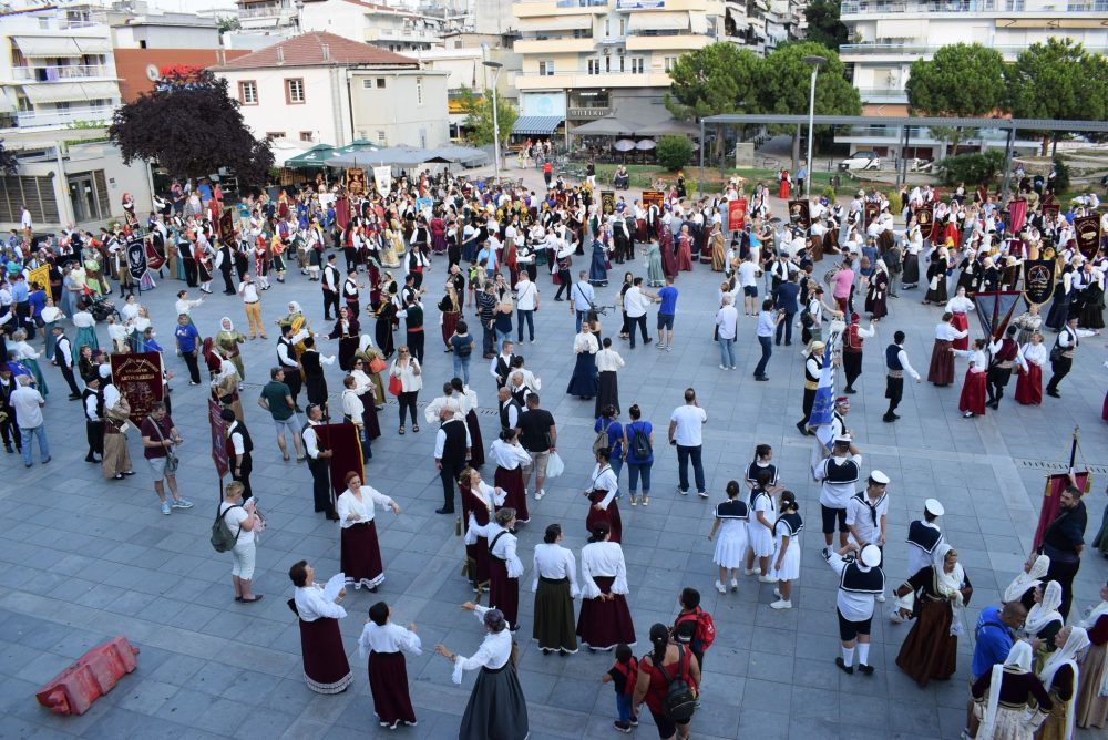 Θεσσαλονίκη: Η καρδιά των Μικρασιατών χτύπησε στην Καλαμαριά!