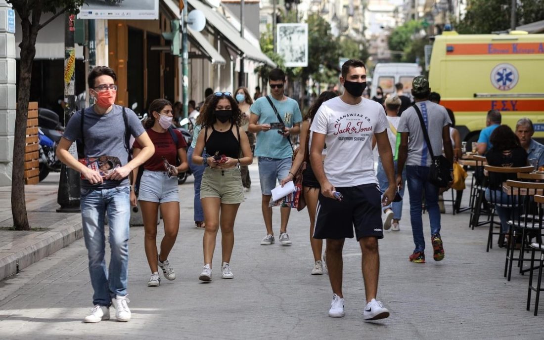 ΕΟΔΥ: Αυξάνονται τα κρούσματα κορονοϊού στις τουριστικές περιοχές
