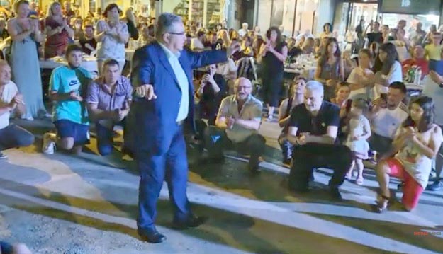 Το ζεϊμπέκικο του Μήτσου