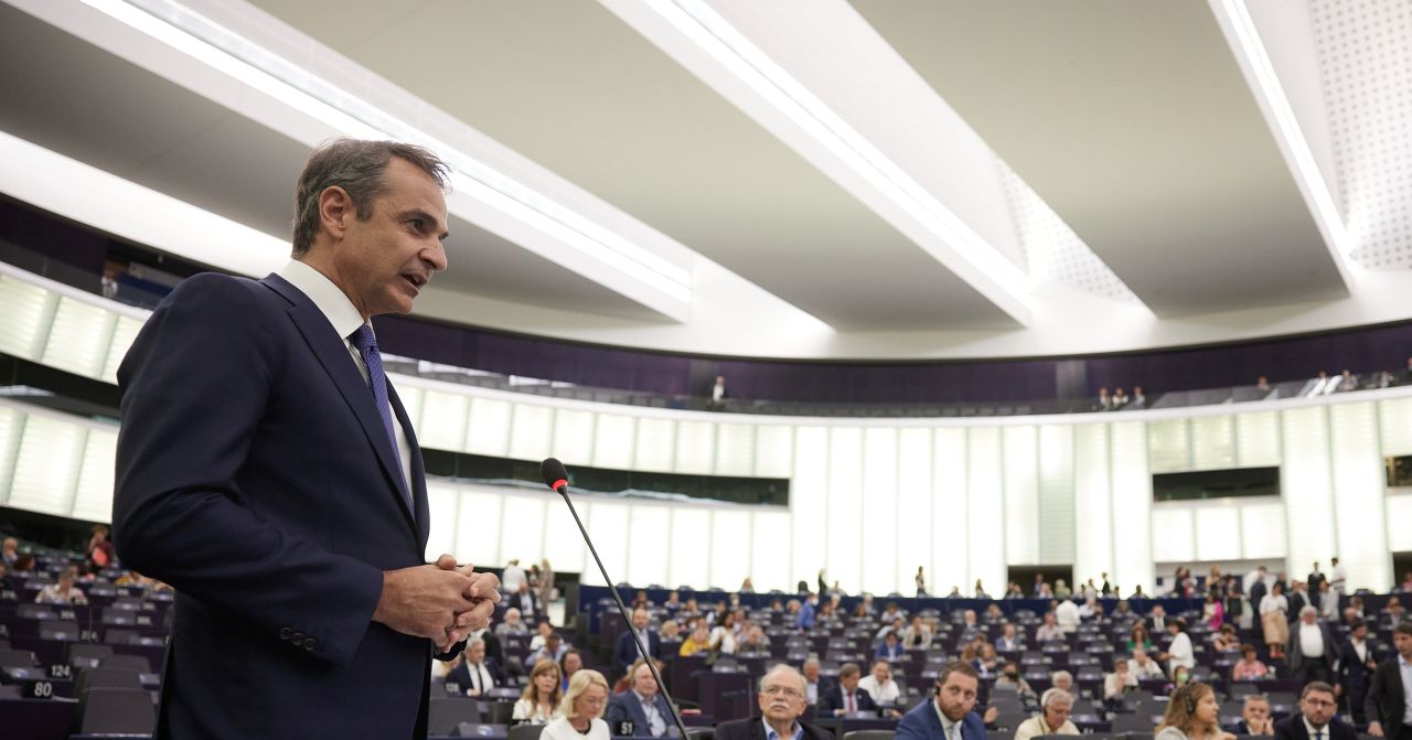 «Ζέσταμα» αντιπαράθεσης με την ομιλία Μητσοτάκη