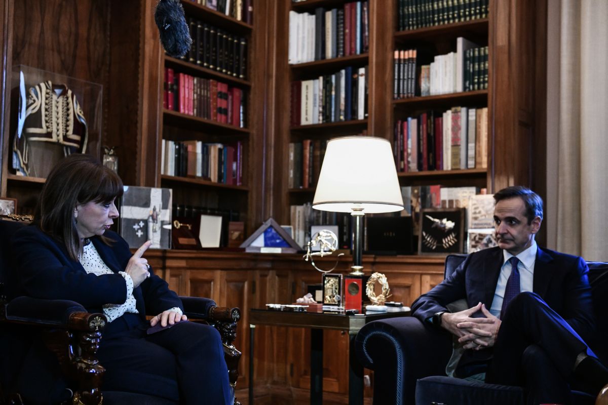 K. Μητσοτάκης σε ΠτΔ: Η κυβέρνηση στηρίζει τους πιο αδύναμους