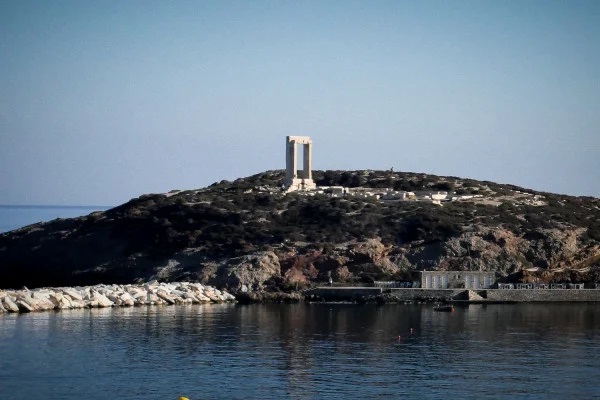 Στην «πράσινη» λίστα του ισπανόφωνου National Geographic ξεχωρίζουν Αστυπάλαια, Νάξος και Ίος