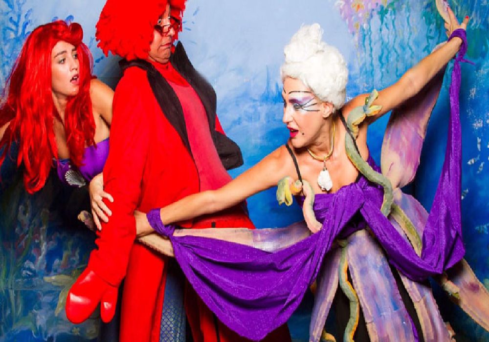 Η θεατρική παράσταση «Ο μαγικός κόσμος της παραμυθούπολης – Το κυνήγι του θησαυρού» στο Αμφιθέατρο Ασπροβάλτας!