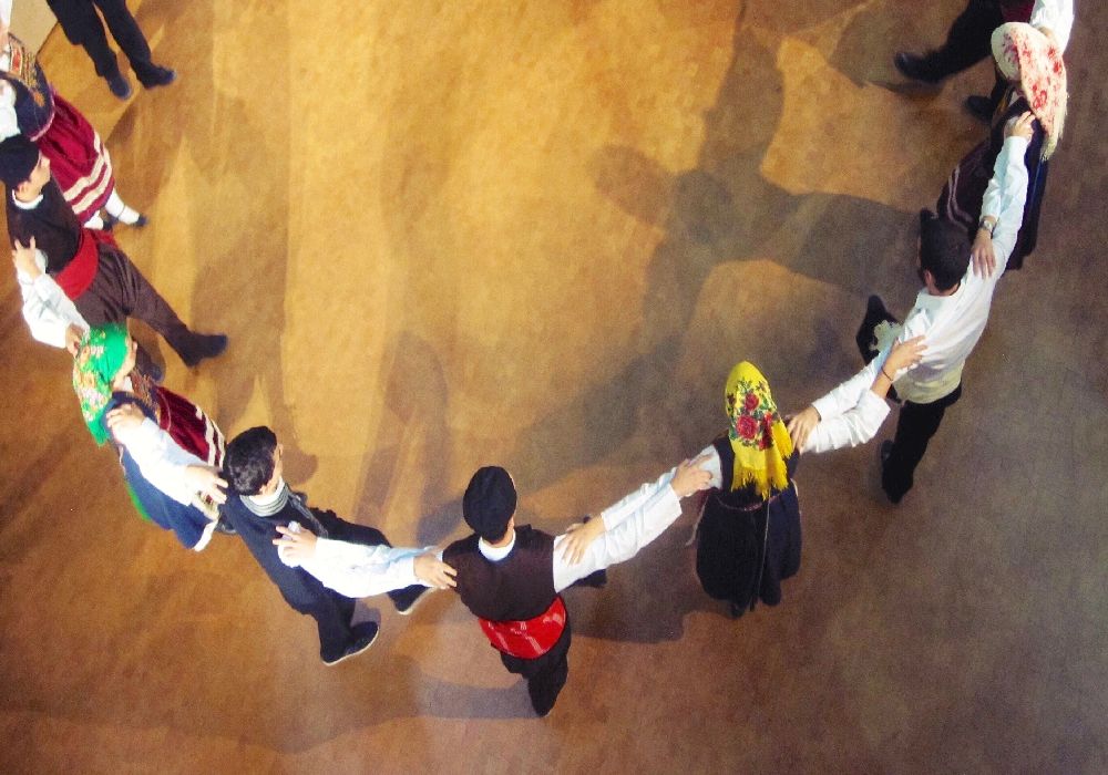 Το πανηγύρι του Δεκαπενταυγούστου στην πλατεία του Φοίνικα στην Καλαμαριά