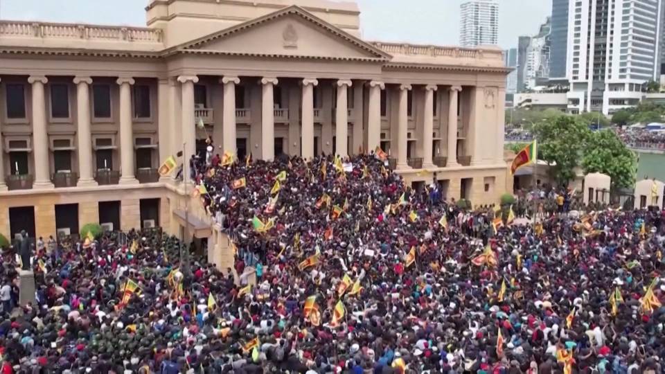 Η Σρι Λάνκα δεν θα επεκτείνει την κατάσταση έκτακτης ανάγκης – Σταματούν οι διαδηλώσεις