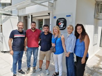 Θεσσαλονίκη: Κλιμάκιο του ΠΑΣΟΚ – ΚΙΝΑΛ στη νέα κοινωνική δομή «Η κουζίνα της καρδιάς μας»