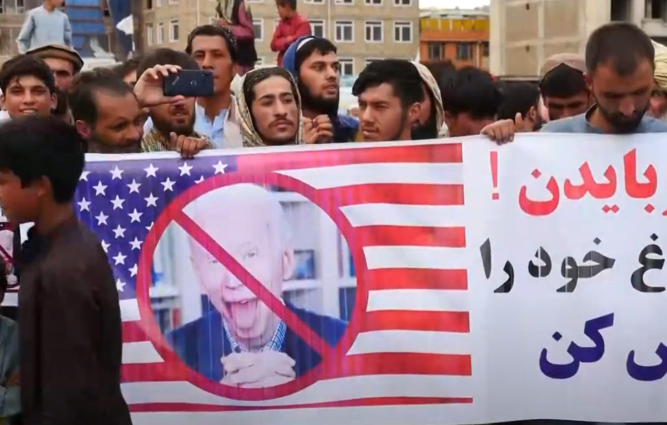 Διαδηλώσεις κατά των ΗΠΑ ξεσπούν στο Αφγανιστάν