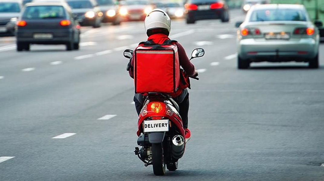 ΑΑΔΕ: Επιχειρήσεις εστίασης απέκρυψαν εισόδημα 5,2 εκ. ευρώ