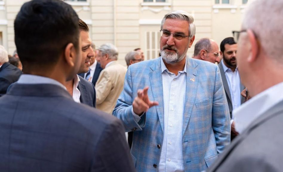 Ταϊβάν: Ο κυβερνήτης της Ιντιάνα είναι ο νέος Αμερικανός αξιωματούχος που επισκέπτεται την Ταϊπέι