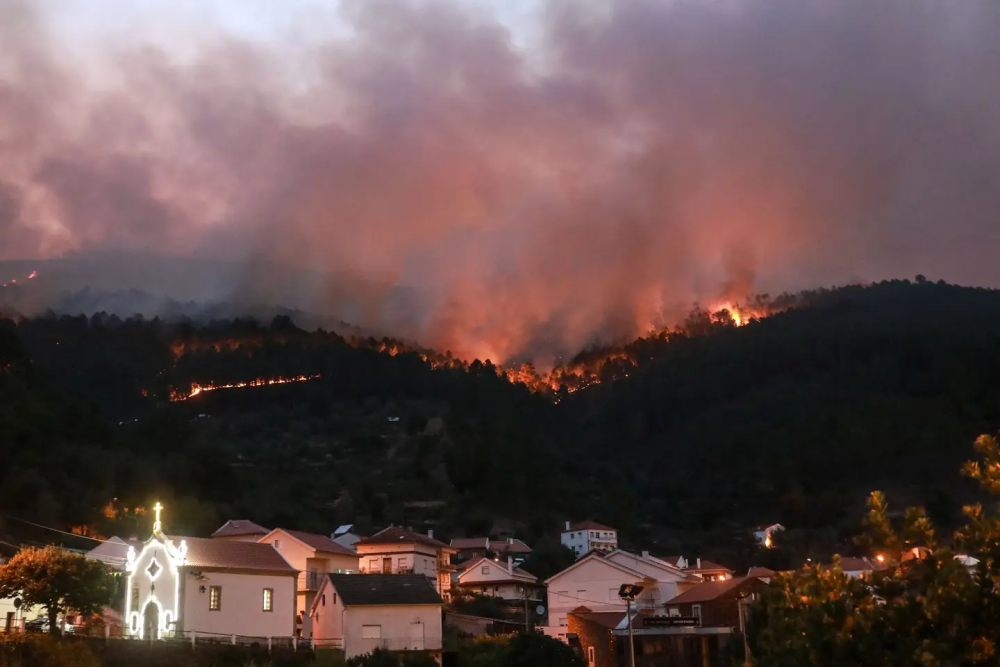 Πορτογαλία: Υπό έλεγχο τέθηκε η πυρκαγιά στον εθνικό δρυμό Σέρα ντα Εστρέλα