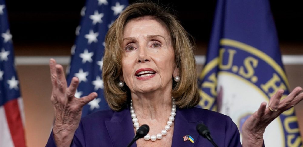 H Πελόζι εξόργισε τον Δράκο