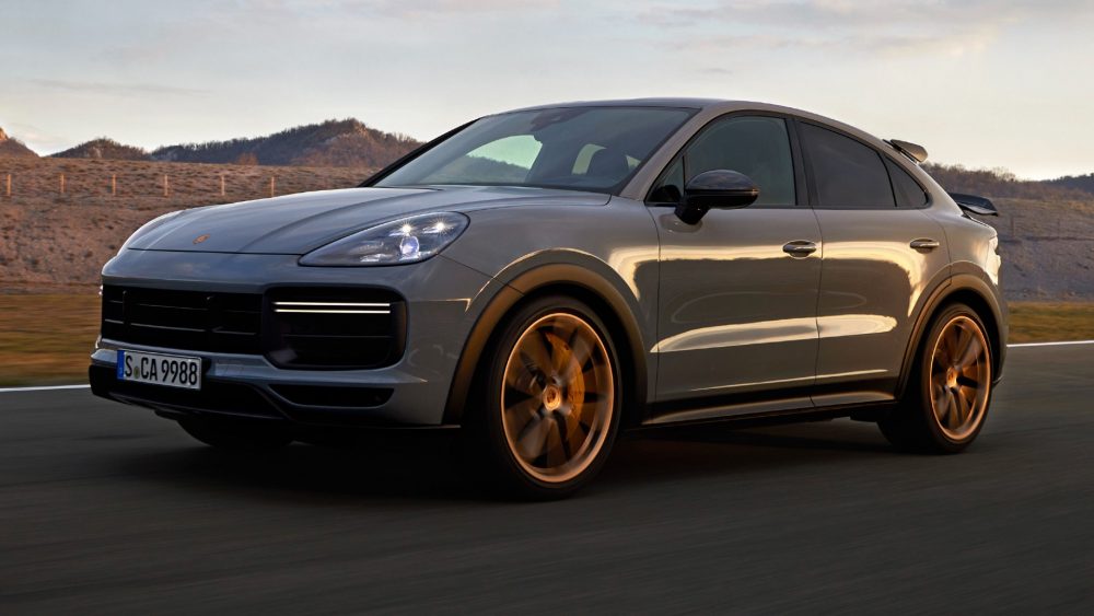 Είκοσι χρόνια συμπλήρωσε η Porsche Cayenne