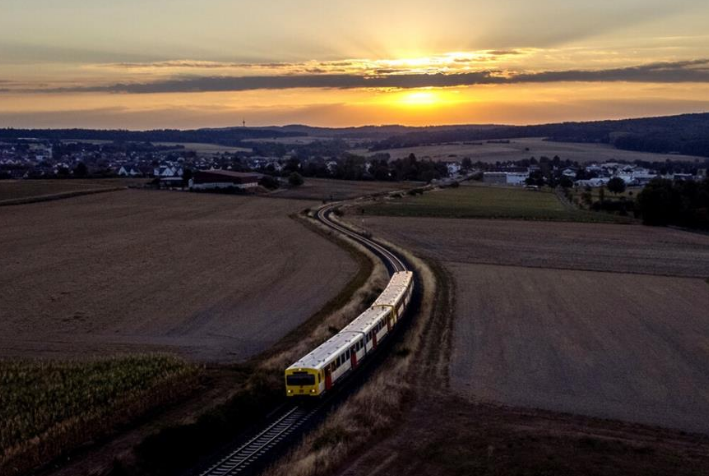 Γερμανία: Προτεραιότητα στη μεταφορά ενέργειας θα δίνεται στα τρένα