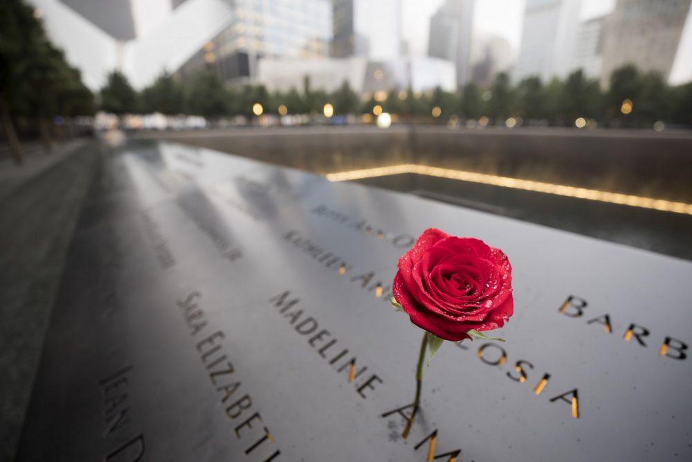 Είκοσι ένα χρόνια μετά η ΗΠΑ τιμά τα θύματα της 11ης Σεπτεμβρίου 2001