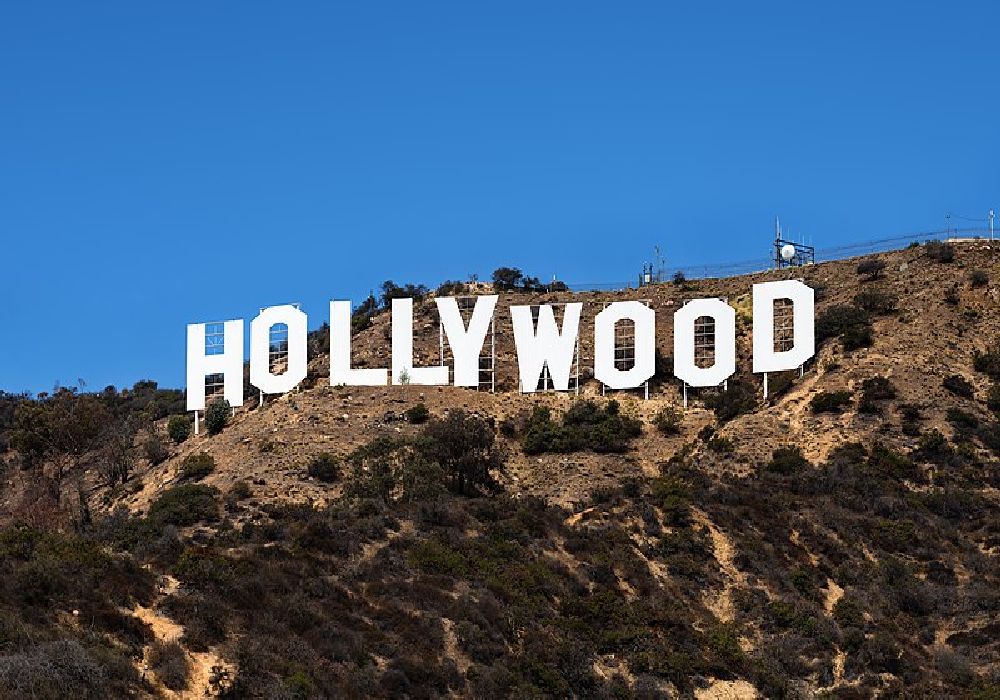 Η «Πινακίδα του Χόλιγουντ» θα φρεσκαριστεί για τα 100α γενέθλιά της
