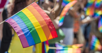 Ρωσία: Ψηφίστηκε ο νόμος που απαγορεύει την «ΛΟΑΤΚΙ προπαγάνδα»