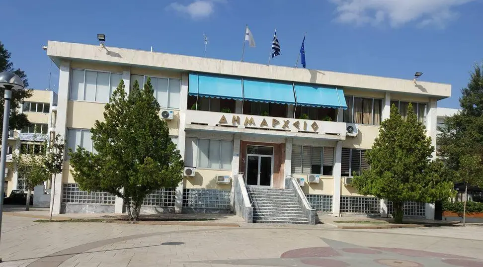 Ο δ. Ασπροπύργου ενισχύει τους οικονομικά αδύναμους φοιτητές της πόλης