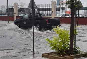 Πλημμύρες από την έντονη βροχόπτωση στην Κέρκυρα
