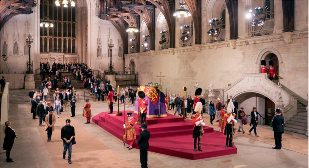 Επί ποδός οι αρχές ασφαλείας ενόψει της κηδείας της Ελισάβετ